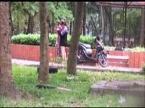 Clip: Linh Đàm thất thủ, Đụ em giữa ban ngày =))