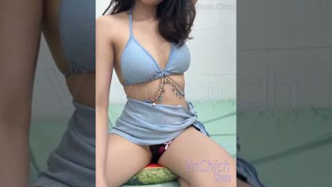 Michi_sweet em gái Việt dáng nuột livestream tâm sự với fans